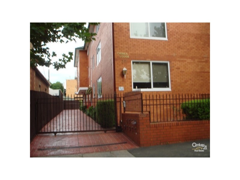 8/37 Crimea Street, St Kilda VIC 3182