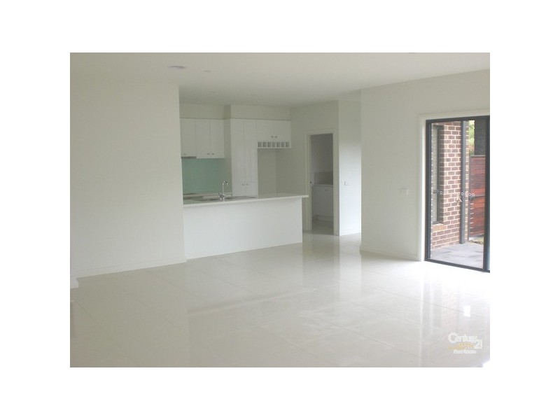 2/14 Huxtable Street, Mount Waverley VIC 3149