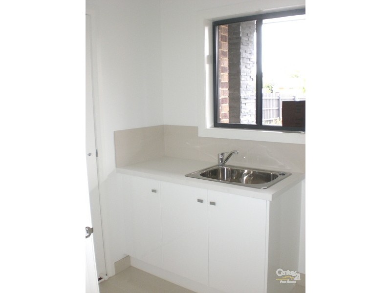 2/14 Huxtable Street, Mount Waverley VIC 3149