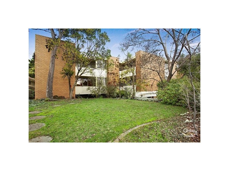 11/10 Khartoum Street, Caulfield North VIC 3161