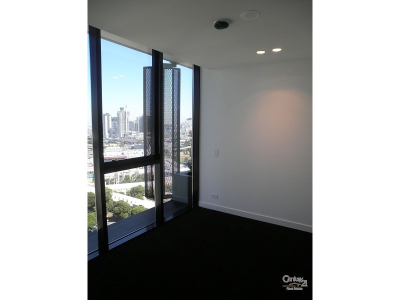 1908/22 Dorcas Street, South Melbourne VIC 3205