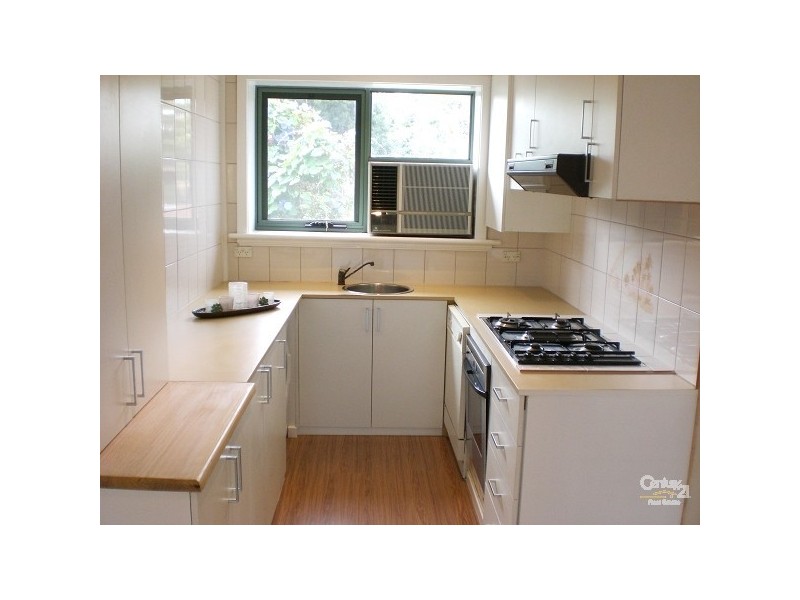 11/8 Hudson Street, Caulfield North VIC 3161