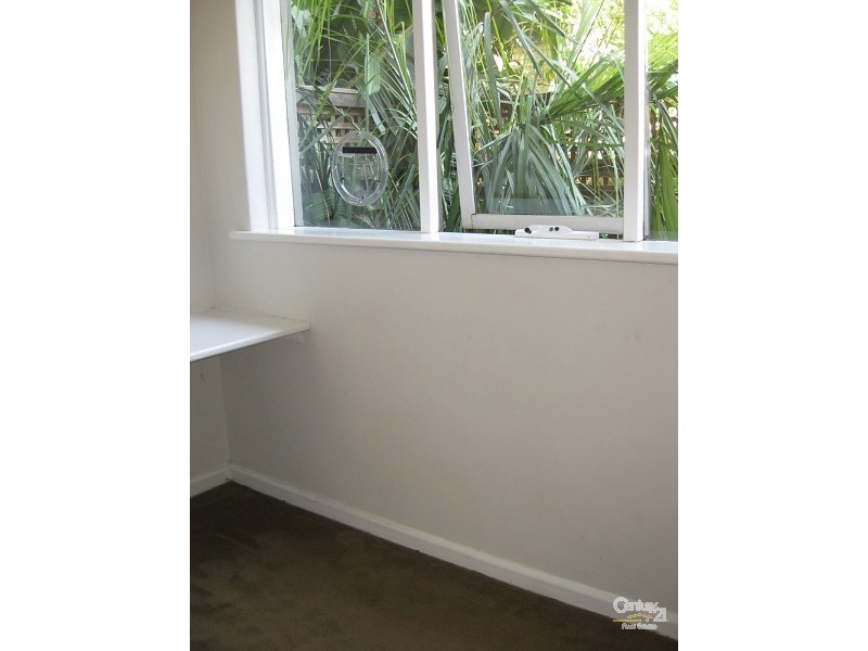 10/3-5 Coleridge Street, Elwood VIC 3184