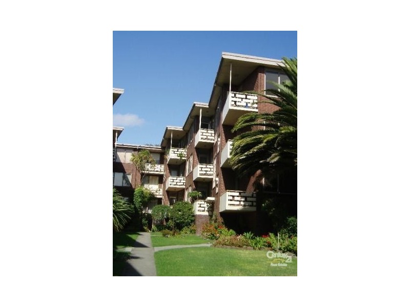 11/1 The Esplanade, St Kilda VIC 3182