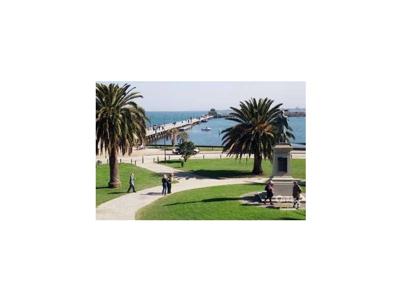 11/1 The Esplanade, St Kilda VIC 3182
