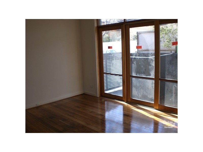 1/7 Ravens Grove, St Kilda East VIC 3183