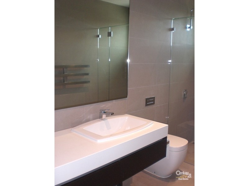 4/10 Marine Parade, St Kilda VIC 3182