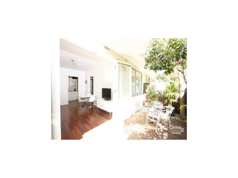 10/13-15 Gourlay Street, St Kilda East VIC 3183