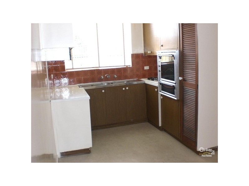 2/12 Beavis Street, Elsternwick VIC 3185