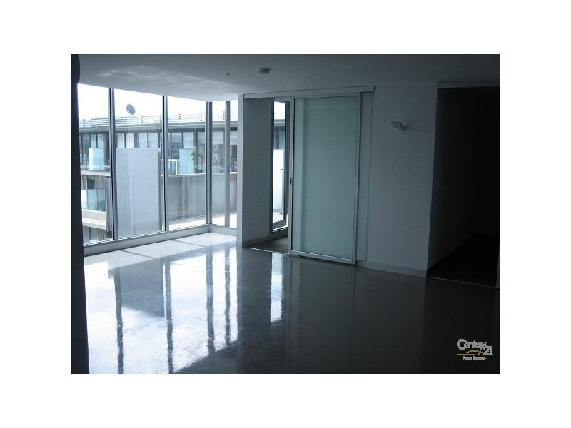 504/19 Pickles Street, Port Melbourne VIC 3207