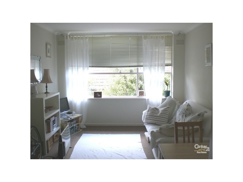 4/23 Bendigo Avenue, Elwood VIC 3184