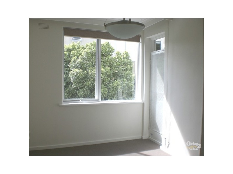 5/31 Holroyd Avenue, St Kilda East VIC 3183