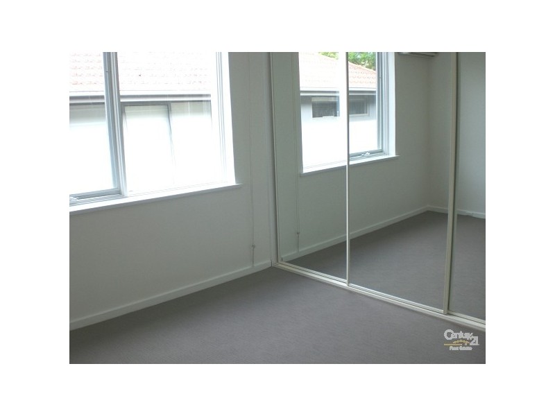 5/31 Holroyd Avenue, St Kilda East VIC 3183