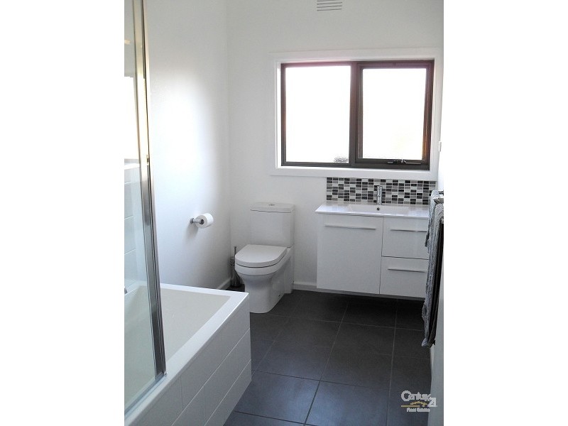 12 Warwick Street, Bentleigh East VIC 3165