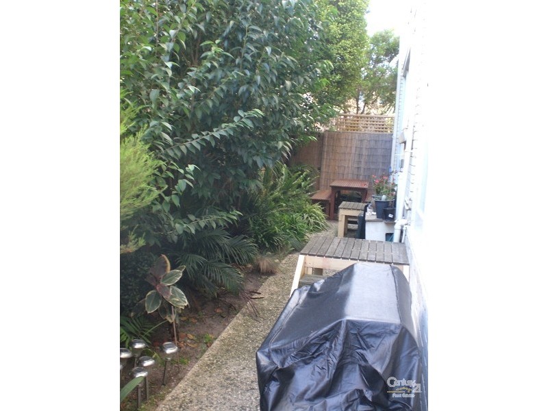 4/20 Cardigan Street, St Kilda East VIC 3183