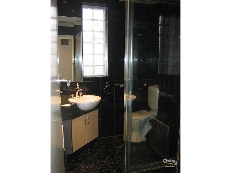 3/1B Regent Street, Elsternwick VIC 3185