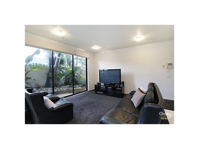 6/321 Orrong Road, St Kilda East VIC 3183