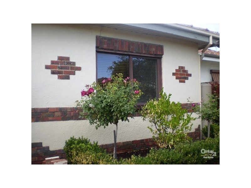 30 Evelyn Street, St Kilda East VIC 3183