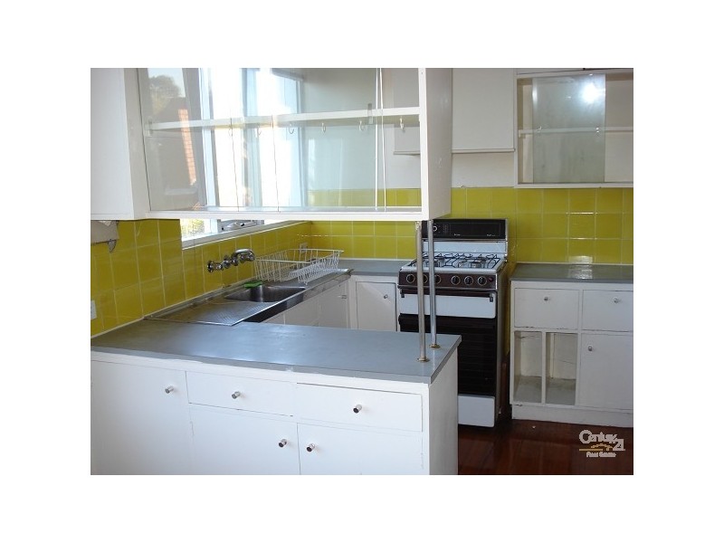 4/1 Tiuna Grove, Elwood VIC 3184