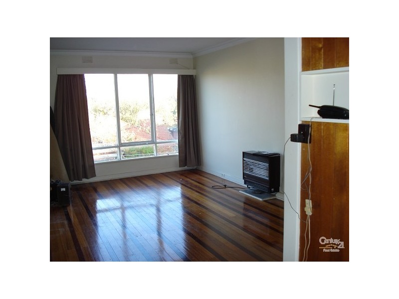 4/1 Tiuna Grove, Elwood VIC 3184