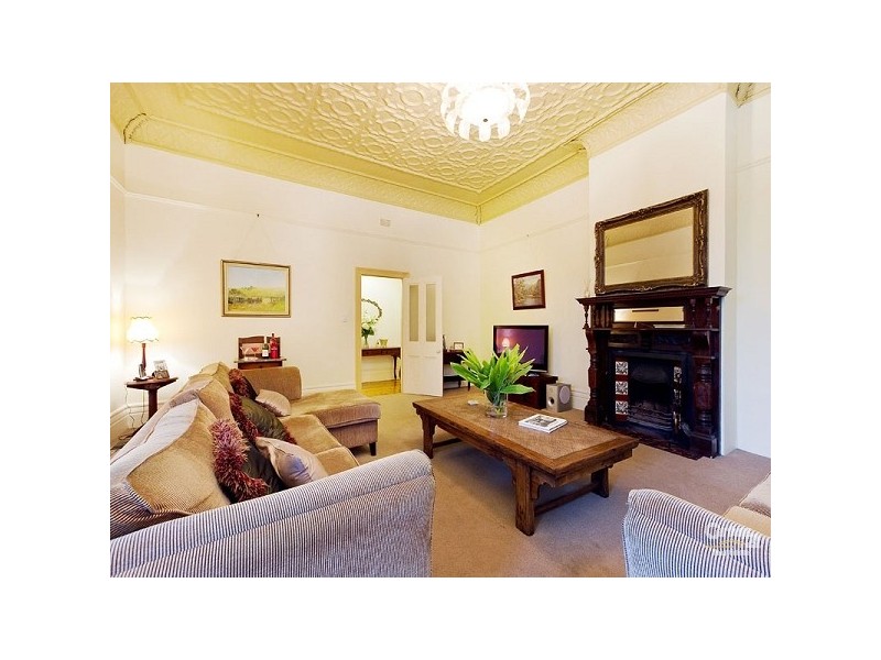 36 Ormond Road, Elwood VIC 3184