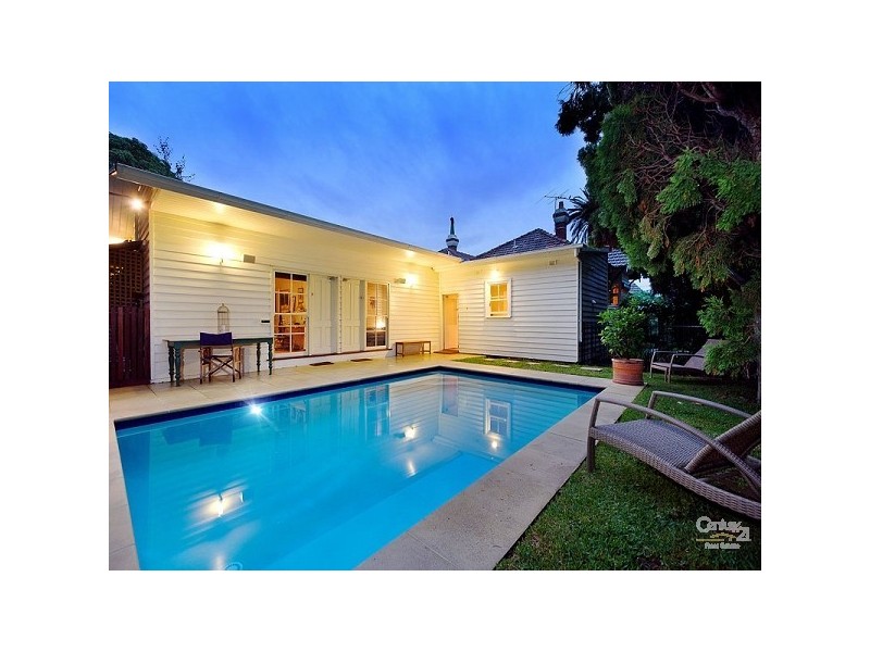 36 Ormond Road, Elwood VIC 3184