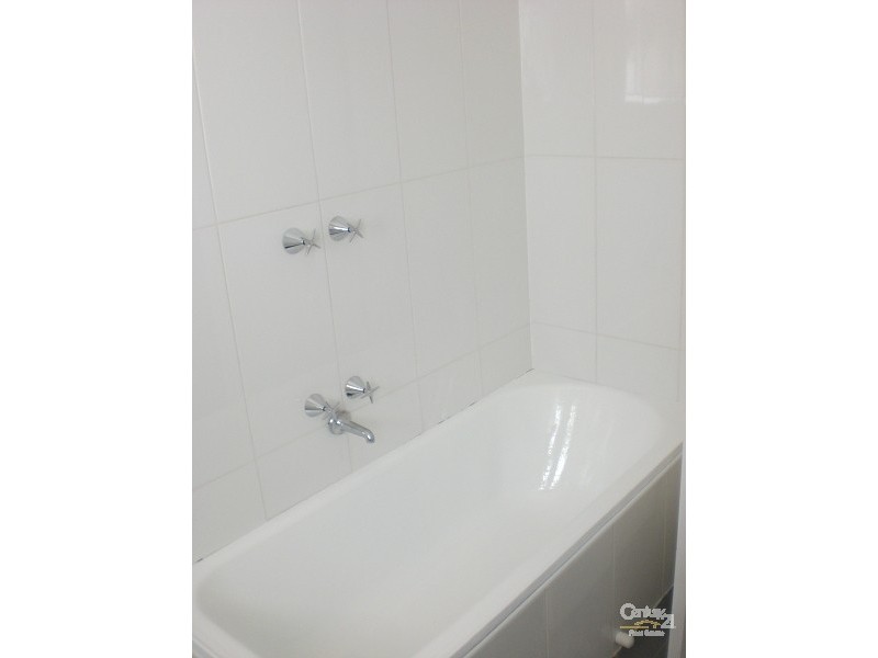 18/30 Balaclava Road, St Kilda East VIC 3183