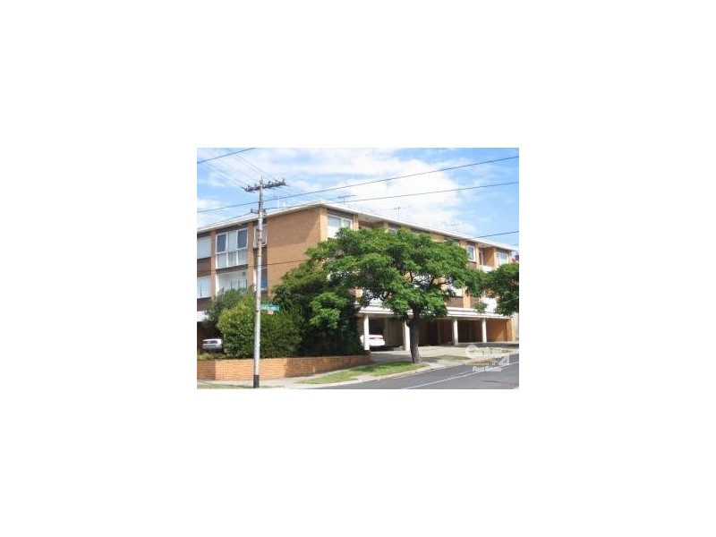 7/11 Balaclava Road, St Kilda East VIC 3183