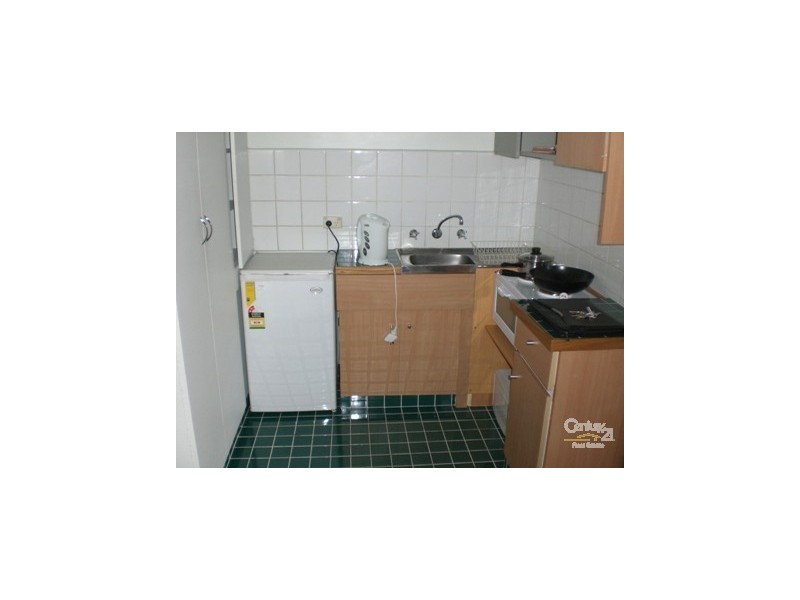 3/82 Grey St, St Kilda VIC 3182