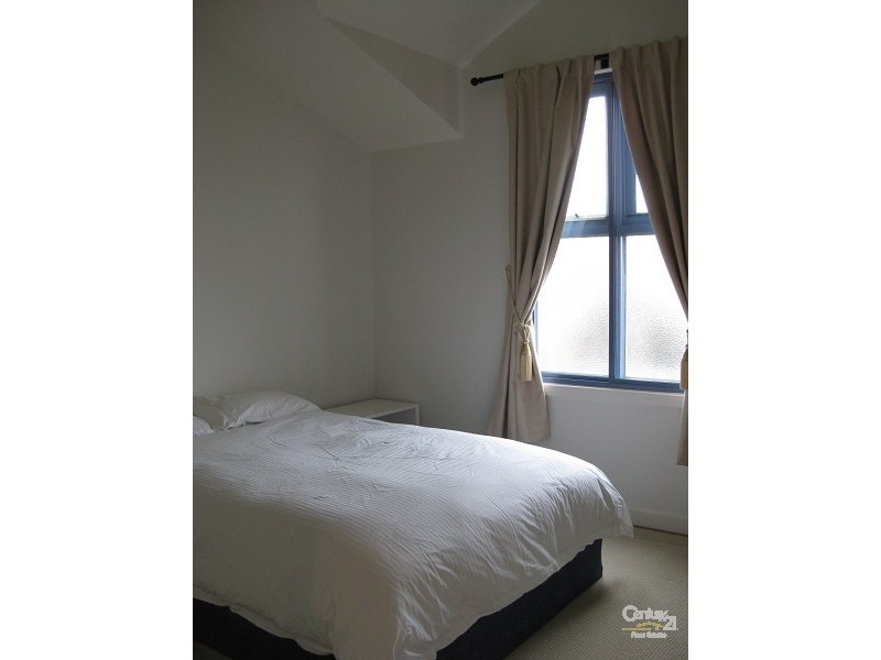 14/41 Marine Parade, St Kilda VIC 3182