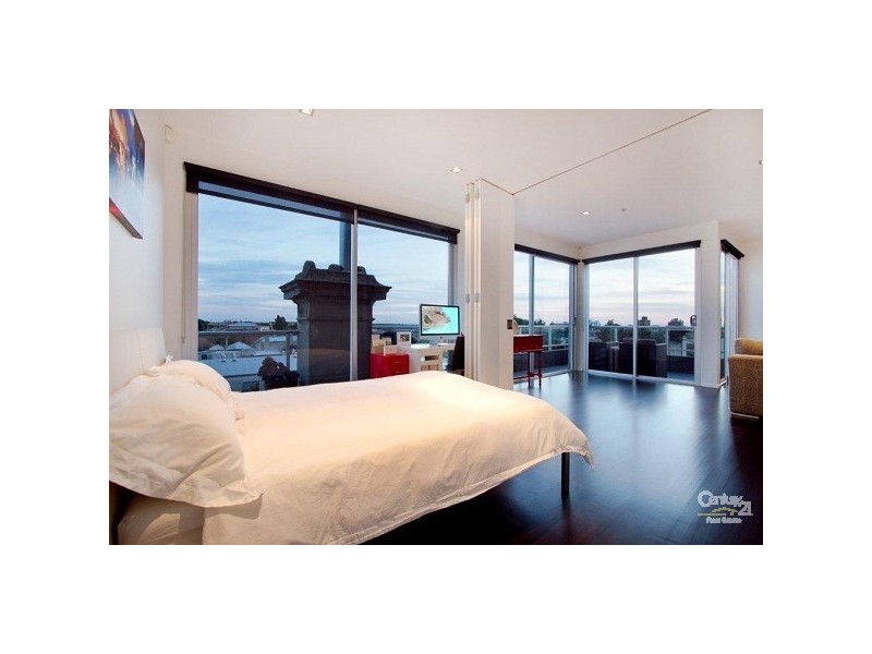 409/129 Fitzroy Street, St Kilda VIC 3182