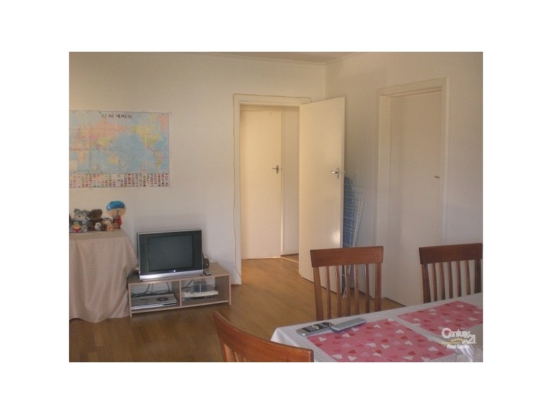 4/8 Beech Street, Caulfield North VIC 3161