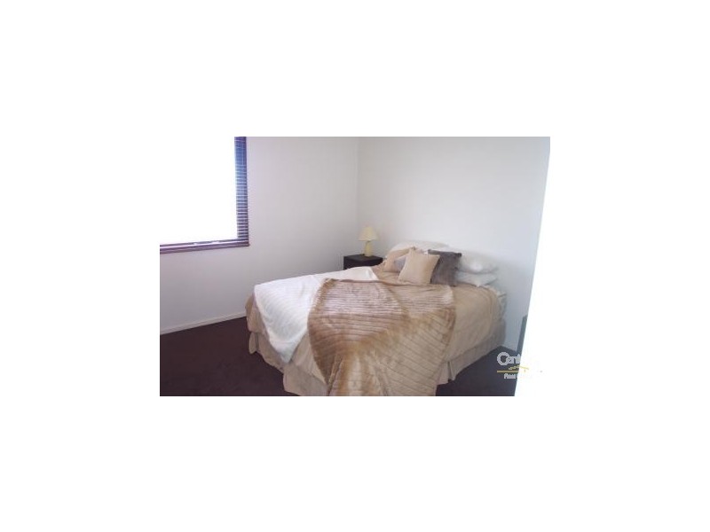 13/185 Barkly Street, St Kilda VIC 3182