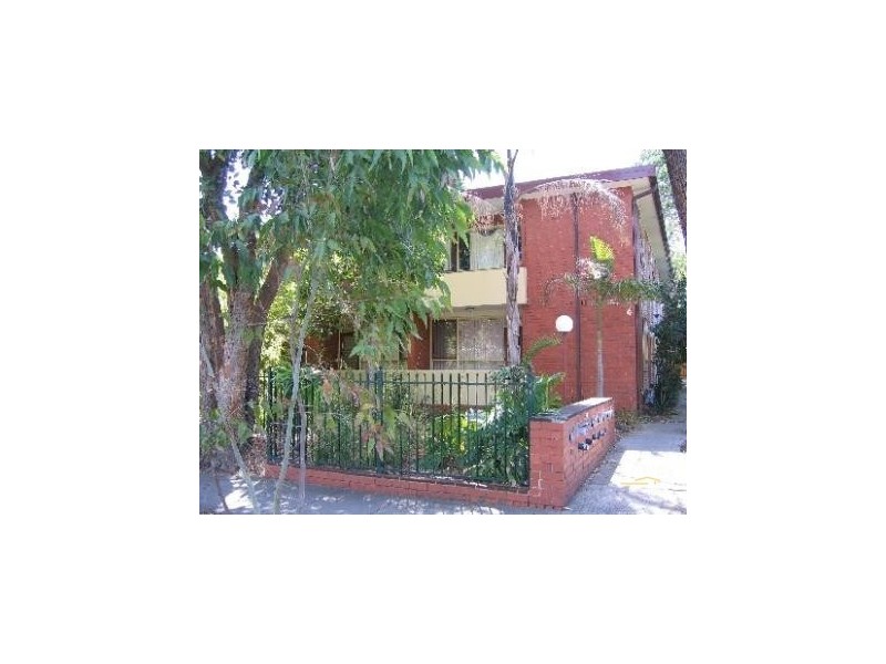 3/4 Narong Road, Caulfield VIC 3162