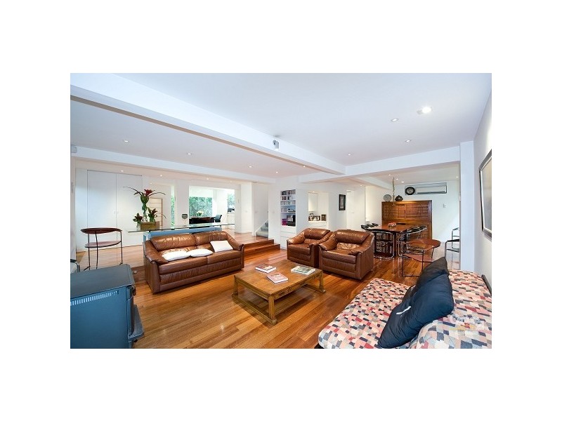 315 Carlisle Street, St Kilda East VIC 3183