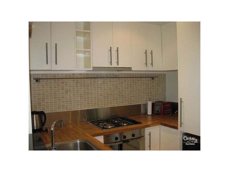 14/41 Marine Parade, St Kilda VIC 3182