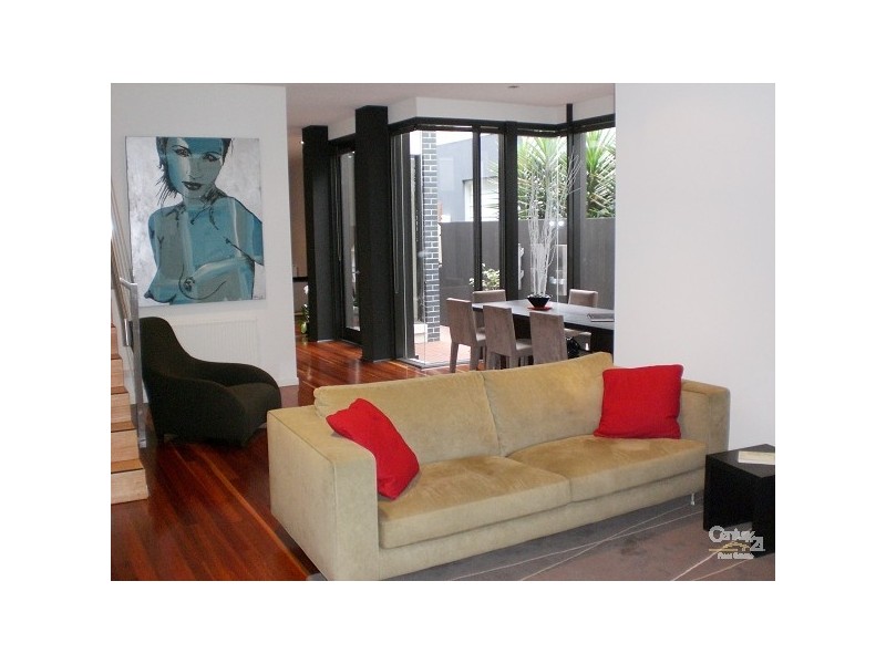 91 Mitford Street, Elwood VIC 3184