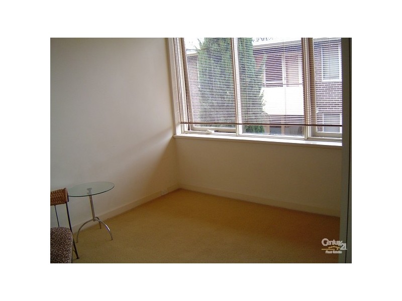 20A/37 Hotham Street, St Kilda East VIC 3183