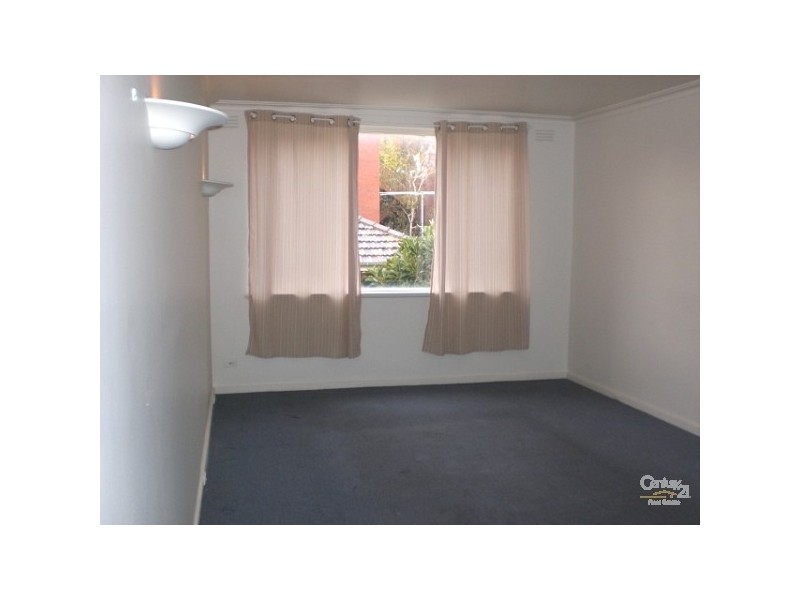 22/4 Alfred Square, St Kilda VIC 3182