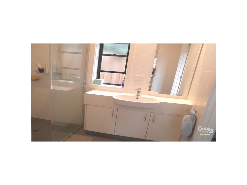 8 Octavius Avenue, Caulfield North VIC 3161