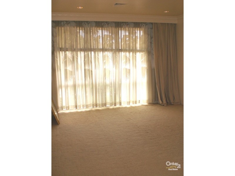 1/720 Orrong Road, Toorak VIC 3142