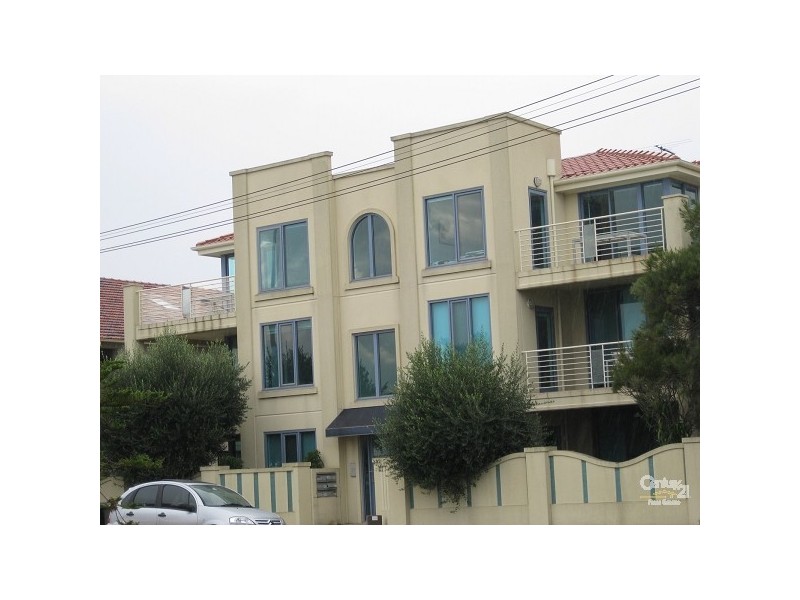 14/41 Marine Parade, St Kilda VIC 3182