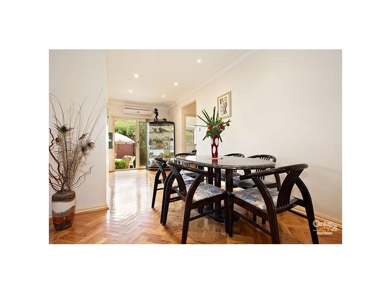 2/2 Wilgra Street, Caulfield VIC 3162