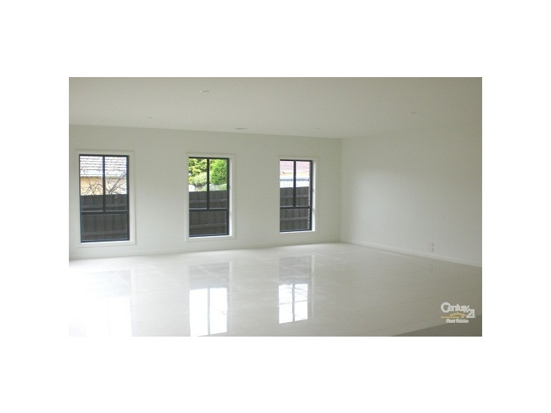 2/14 Huxtable Street, Mount Waverley VIC 3149