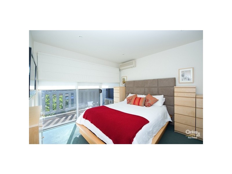 5A Sunhill Court, St Kilda East VIC 3183