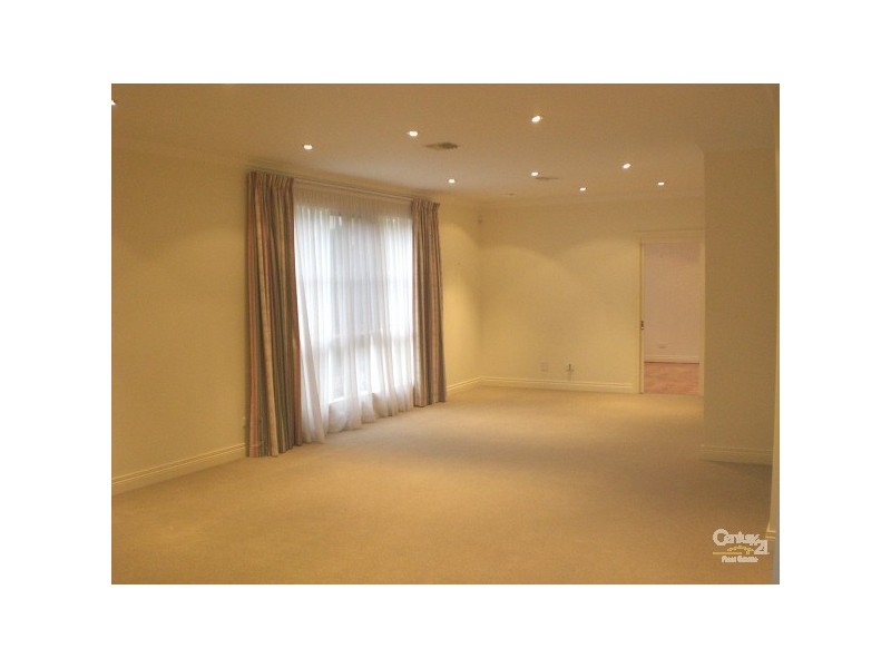 1/5 Marriott Street, Caulfield VIC 3162