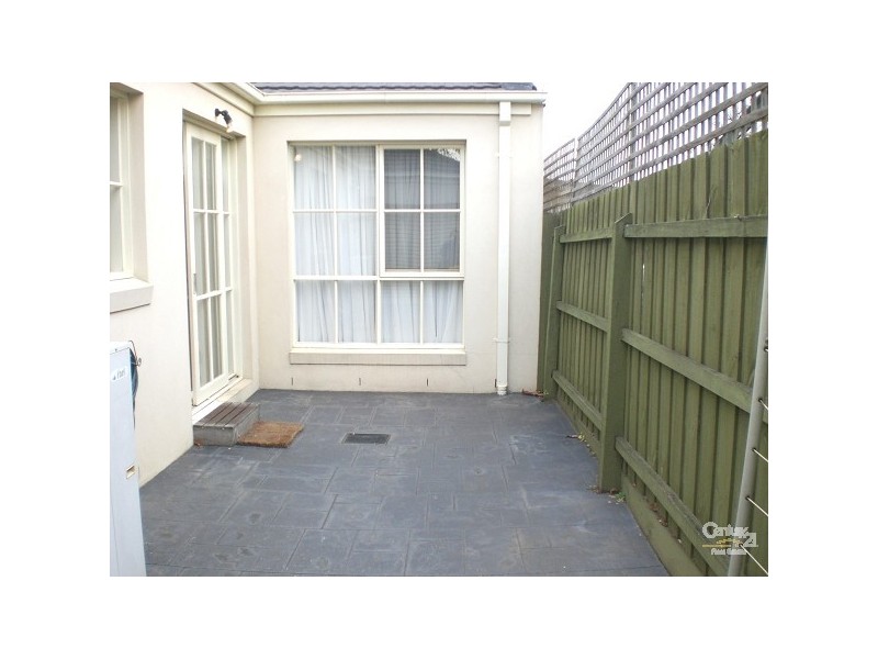 1/5 Marriott Street, Caulfield VIC 3162