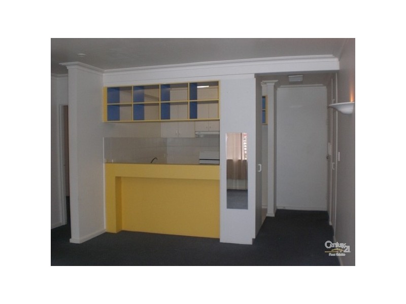 22/4 Alfred Square, St Kilda VIC 3182