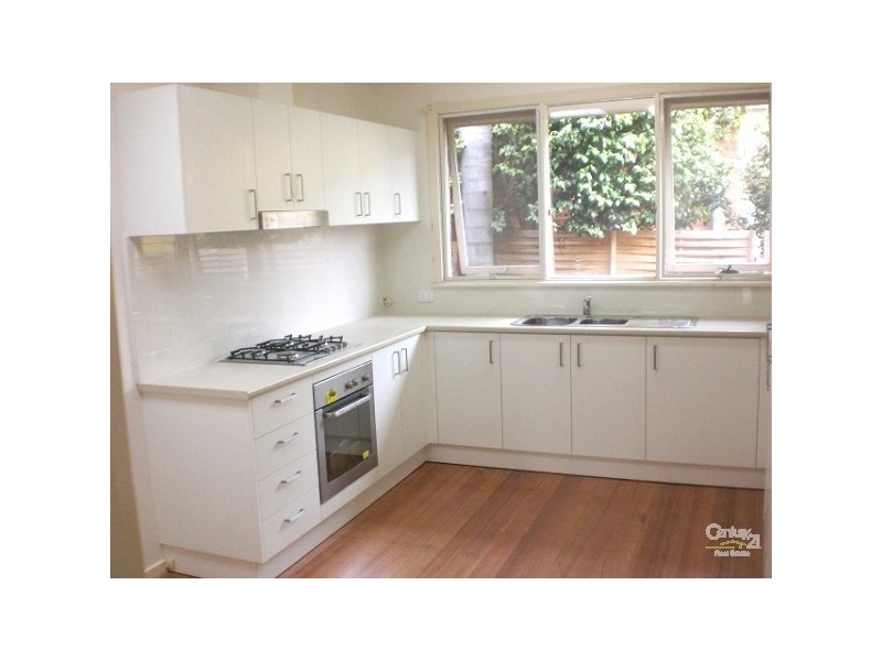 2/26 Emma Street, Caulfield South VIC 3162