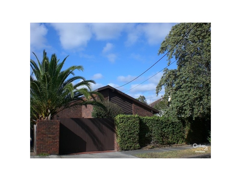 36 Melby Avenue, St Kilda East VIC 3183